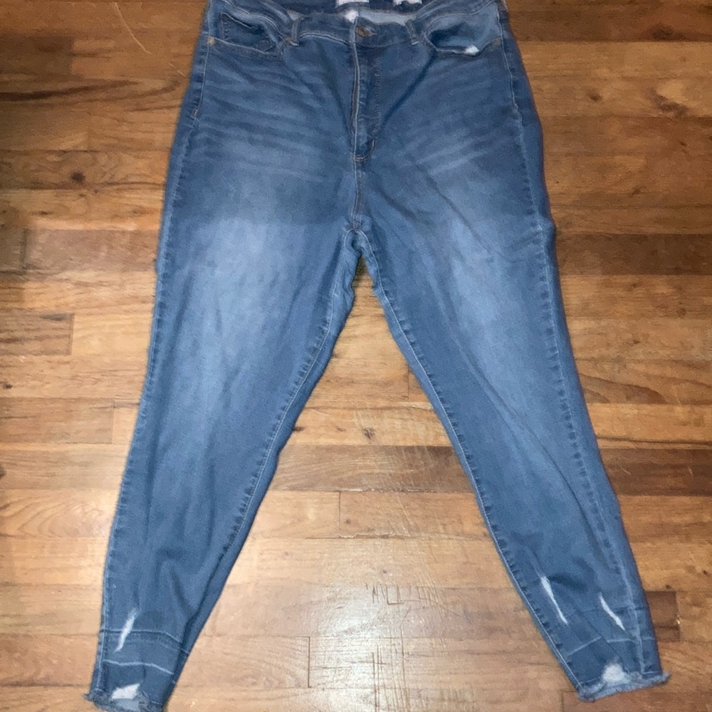 skinny jeans
